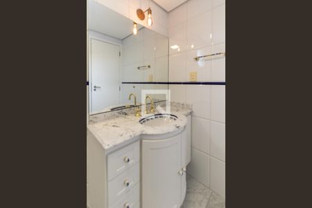 Apartamento à venda com 72m², 2 quartos e 1 vaga Apartamento à venda com 72m², 2 quartos e 1 vagaBanheiro