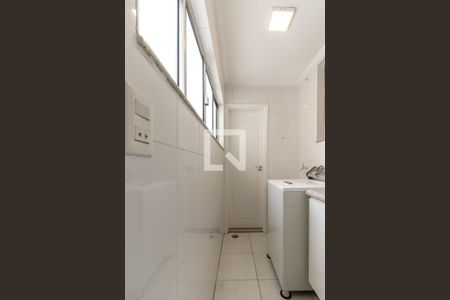 Apartamento à venda com 72m², 2 quartos e 1 vaga Apartamento à venda com 72m², 2 quartos e 1 vagaÁrea de Serviço