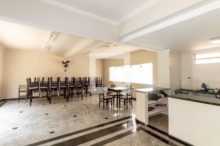 Apartamento à venda com 72m², 2 quartos e 1 vaga Apartamento à venda com 72m², 2 quartos e 1 vagaÁrea comum - Salão de festas