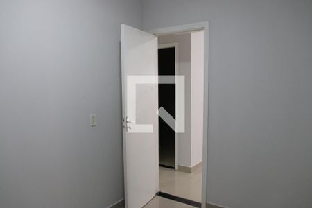 Quarto 1 de casa de condomínio para alugar com 3 quartos, 60m² em Residencial Brisas do Cerrado, Goiânia