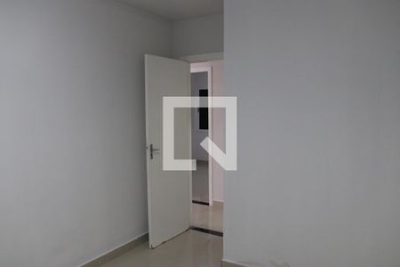 Quarto 2 de casa de condomínio para alugar com 3 quartos, 60m² em Residencial Brisas do Cerrado, Goiânia