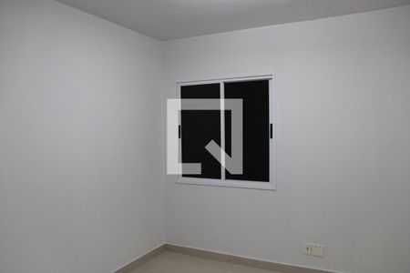 Quarto 2 de casa de condomínio para alugar com 3 quartos, 60m² em Residencial Brisas do Cerrado, Goiânia