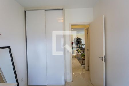 Apartamento à venda com 69m², 2 quartos e 2 vagasquarto 1