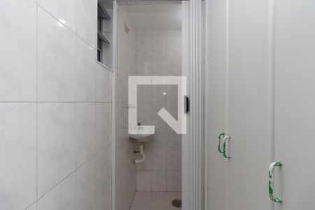 Apartamento para alugar com 69m², 3 quartos e 1 vaga Apartamento para alugar com 69m², 3 quartos e 1 vagaBanheiro de Serviço