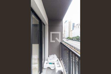 Varanda de kitnet/studio para alugar com 1 quarto, 21m² em Vila Buarque, São Paulo