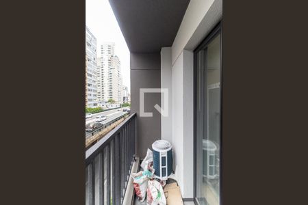 Studio para alugar com 21m², 1 quarto e sem vaga Studio para alugar com 21m², 1 quarto e sem vagaVaranda