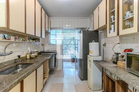 Apartamento à venda com 110m², 2 quartos e 1 vagaCozinha