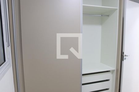 Apartamento para alugar com 79m², 2 quartos e 1 vagaQuarto