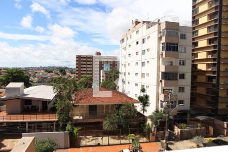 Apartamento para alugar com 79m², 2 quartos e 1 vagaVaranda