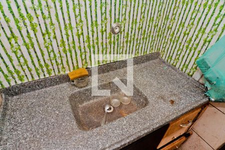 Casa à venda com 350m², 4 quartos e 3 vagas Casa à venda com 350m², 4 quartos e 3 vagasCozinha