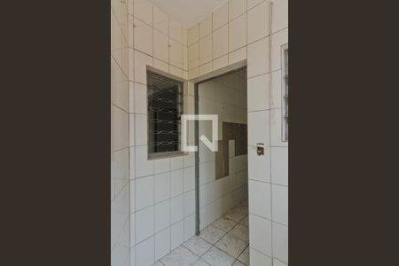 Casa à venda com 350m², 4 quartos e 3 vagas Casa à venda com 350m², 4 quartos e 3 vagasApto - área de serviço