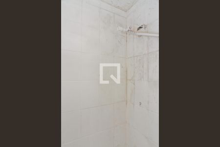 Casa à venda com 350m², 4 quartos e 3 vagas Casa à venda com 350m², 4 quartos e 3 vagasSalão - banheiro