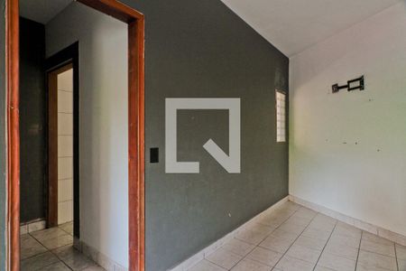 Casa à venda com 350m², 4 quartos e 3 vagas Casa à venda com 350m², 4 quartos e 3 vagasApto - sala