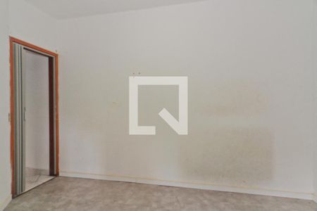 Casa à venda com 350m², 4 quartos e 3 vagas Casa à venda com 350m², 4 quartos e 3 vagasApto - quarto