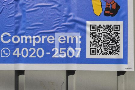 Casa à venda com 350m², 4 quartos e 3 vagas Casa à venda com 350m², 4 quartos e 3 vagasPlaca