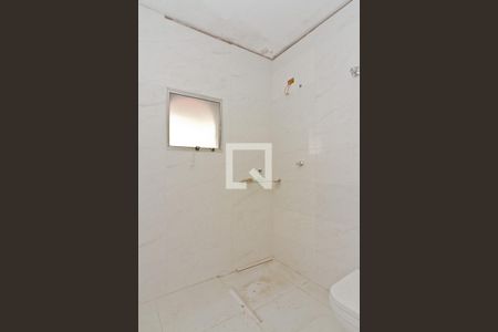 Casa à venda com 350m², 4 quartos e 3 vagas Casa à venda com 350m², 4 quartos e 3 vagasApto - banheiro