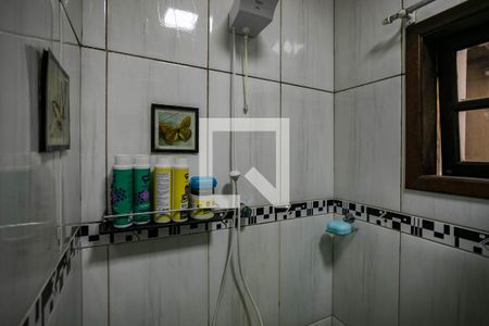 Banheiro de casa para alugar com 2 quartos, 125m² em Jardim Cambuci, Mogi das Cruzes