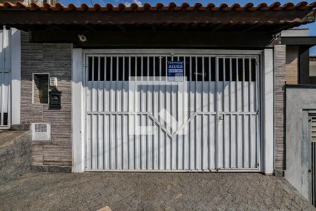 Casa para alugar com 125m², 2 quartos e 2 vagasPlaquinha - Fachada