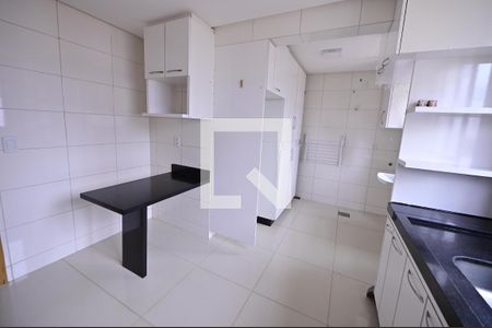 Apartamento à venda com 123m², 3 quartos e 2 vagasÁrea de Serviço
