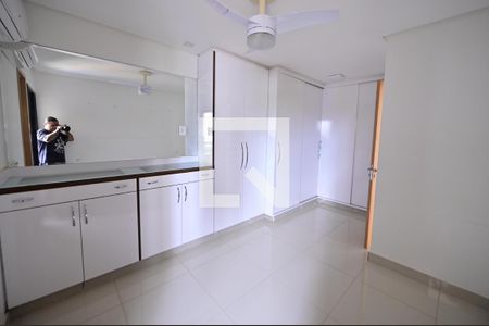 Apartamento à venda com 123m², 3 quartos e 2 vagasQuarto 3
