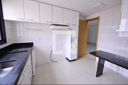 Cozinha de apartamento à venda com 3 quartos, 123m² em Setor Bueno, Goiânia