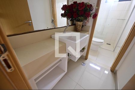 Apartamento à venda com 123m², 3 quartos e 2 vagasBanheiro