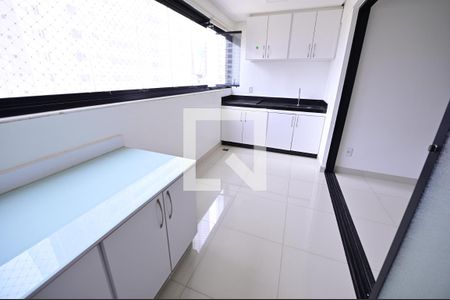 Apartamento à venda com 123m², 3 quartos e 2 vagasVaranda da Sala