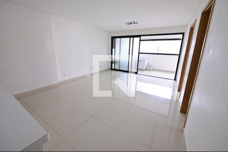 Sala de apartamento à venda com 3 quartos, 123m² em Setor Bueno, Goiânia