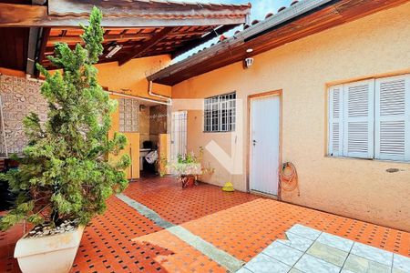 Casa à venda com 187m², 2 quartos e 4 vagasÁrea de Serviço