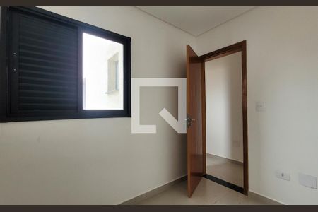 Quarto de apartamento à venda com 2 quartos, 82m² em Vila Scarpelli, Santo André
