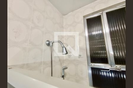 Apartamento à venda com 41m², 2 quartos e sem vagaBanheiro social