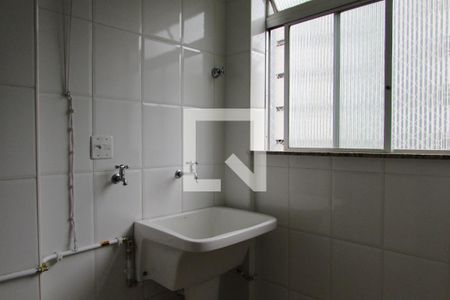 Apartamento para alugar com 65m², 2 quartos e 1 vagaÁrea de Serviço