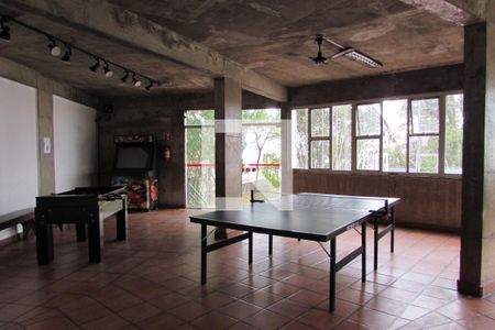 Apartamento para alugar com 65m², 2 quartos e 1 vagaÁrea de Jogos