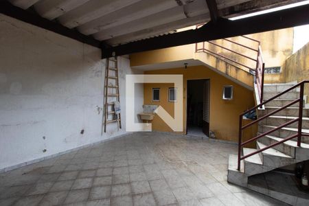 Casa à venda com 150m², 2 quartos e 2 vagas Casa à venda com 150m², 2 quartos e 2 vagasGaragem