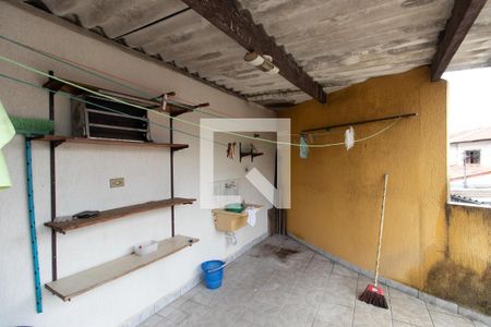 Casa à venda com 150m², 2 quartos e 2 vagas Casa à venda com 150m², 2 quartos e 2 vagasÁrea de Serviço