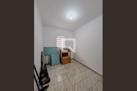 Casa à venda com 254m², 4 quartos e 3 vagasQuarto de Serviço
