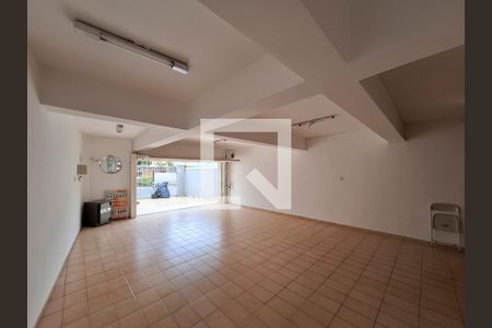 Casa à venda com 254m², 4 quartos e 3 vagasGaragem