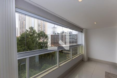Varanda da Sala de apartamento para alugar com 1 quarto, 54m² em Vila da Serra, Nova Lima