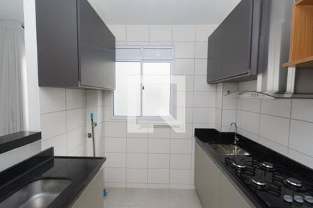 Apartamento para alugar com 45m², 2 quartos e 1 vaga Apartamento para alugar com 45m², 2 quartos e 1 vagaCozinha e Área de Serviço