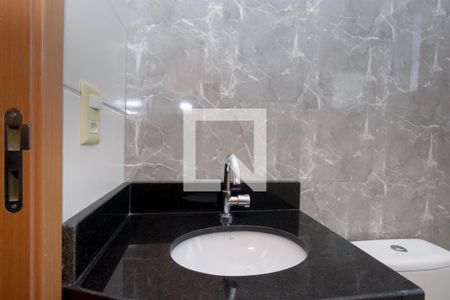 Apartamento para alugar com 45m², 2 quartos e 1 vaga Apartamento para alugar com 45m², 2 quartos e 1 vagaBanheiro