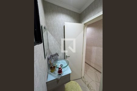 Casa à venda com 293m², 3 quartos e 2 vagas Casa à venda com 293m², 3 quartos e 2 vagasLavabo