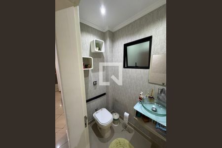 Casa à venda com 293m², 3 quartos e 2 vagas Casa à venda com 293m², 3 quartos e 2 vagasLavabo