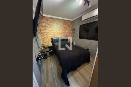 Casa à venda com 293m², 3 quartos e 2 vagas Casa à venda com 293m², 3 quartos e 2 vagasQuarto 2