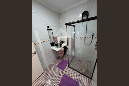 Casa à venda com 293m², 3 quartos e 2 vagas Casa à venda com 293m², 3 quartos e 2 vagasBanheiro Suíte