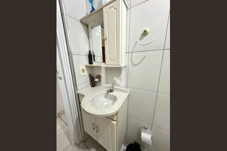 Casa à venda com 160m², 4 quartos e 4 vagasBanheiro - Edícula