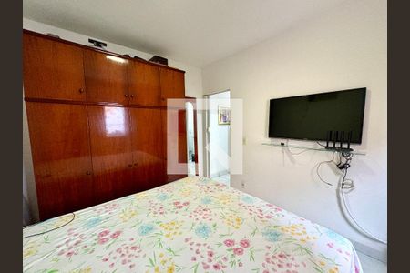 Casa à venda com 160m², 4 quartos e 4 vagasQuarto - Edícula