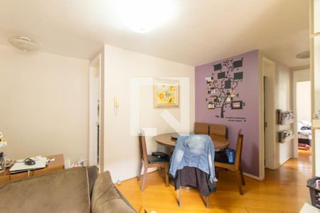 Sala de apartamento para alugar com 3 quartos, 67m² em Capão Raso, Curitiba