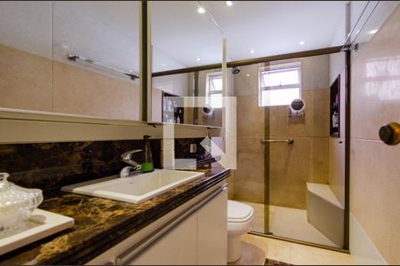 Apartamento à venda com 120m², 3 quartos e 1 vagaBanheiro suíte