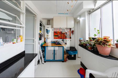 Apartamento à venda com 120m², 3 quartos e 1 vagaÁrea de serviço