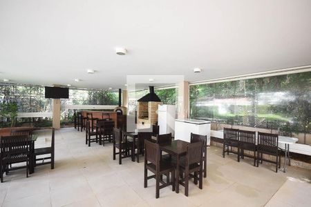 Apartamento à venda com 95m², 2 quartos e 2 vagas Apartamento à venda com 95m², 2 quartos e 2 vagasChurrasqueira